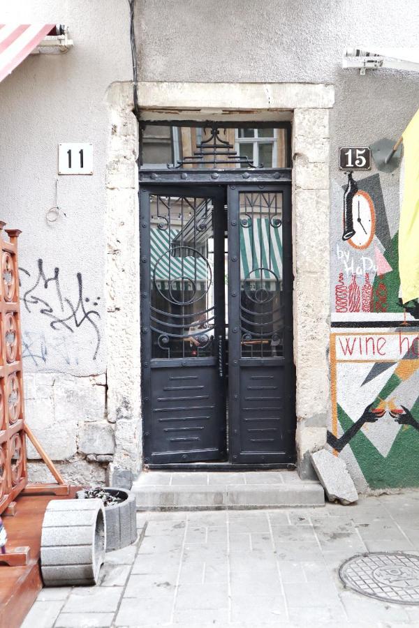 Вул Вірменська 14 Апартаменти Lviv Exteriör bild